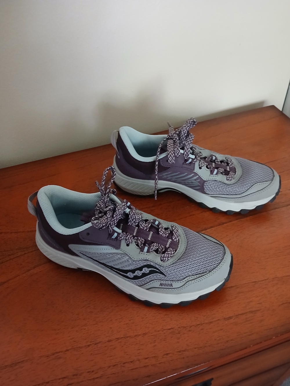 Saucony Women's Trail Running Shoes in Lavender Gray